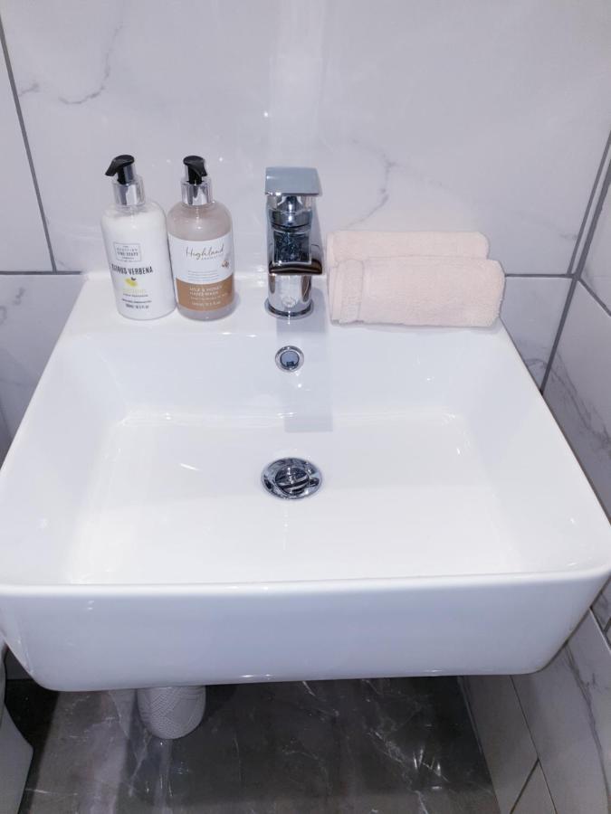 Luxury 1 Bed Close To Town Centre With Free Parking Southend-on-Sea Zewnętrze zdjęcie